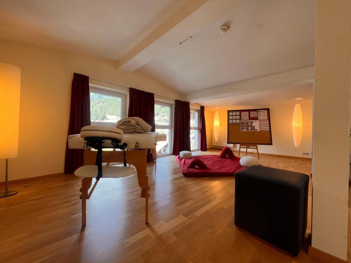 טארנץ Hotel Zum Lamm מראה חיצוני תמונה